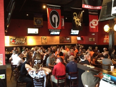 Pictures of HOTlanta Browns Backers from the 2012/2013 Season_6